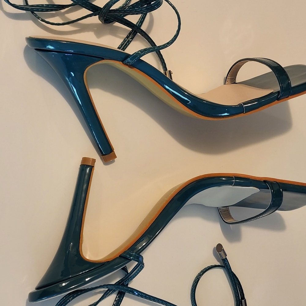 Elegant Teal Strappy 4 Inch  Heels Size 39 Or 8.5 Never Worn - Picture 5 of 9